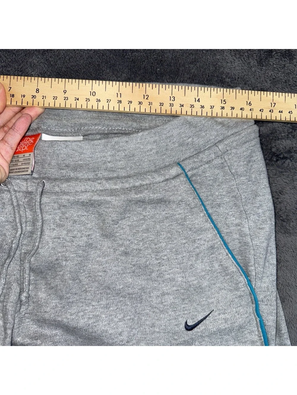 Y2K Nike Athletic Dept Women M Gray Cotton Wide Leg Track Pants Blue Piping VTG